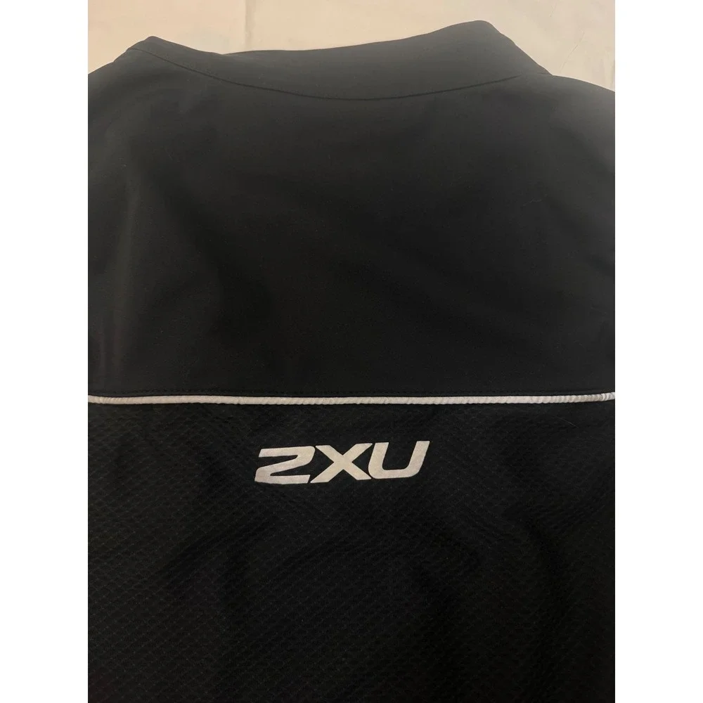 2XU Cycling Vest Black Reflective Full Zip Mesh Back Men's Size‎ Medium Workout